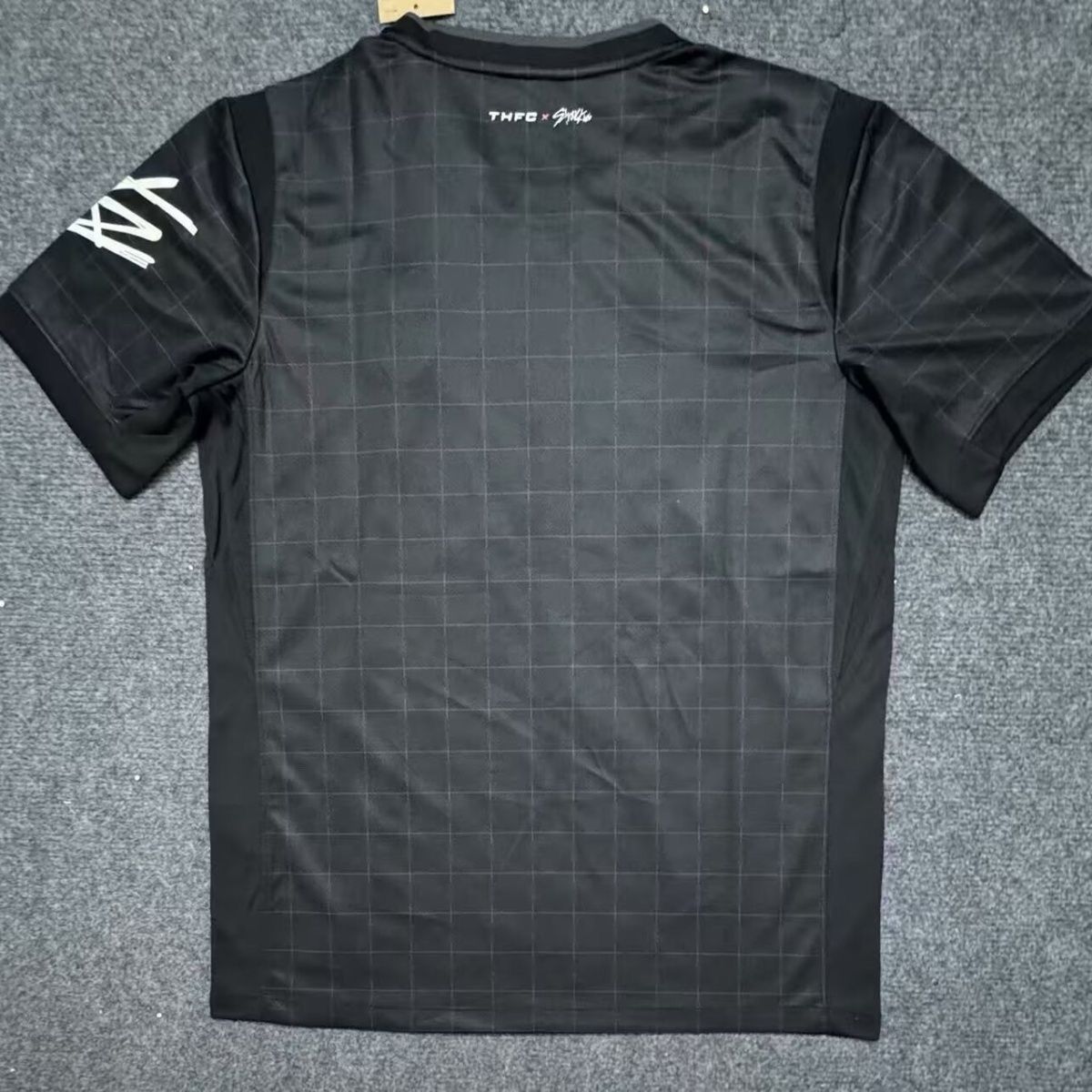 STRAY KIDS TOTTENHAM  T-SHIRT