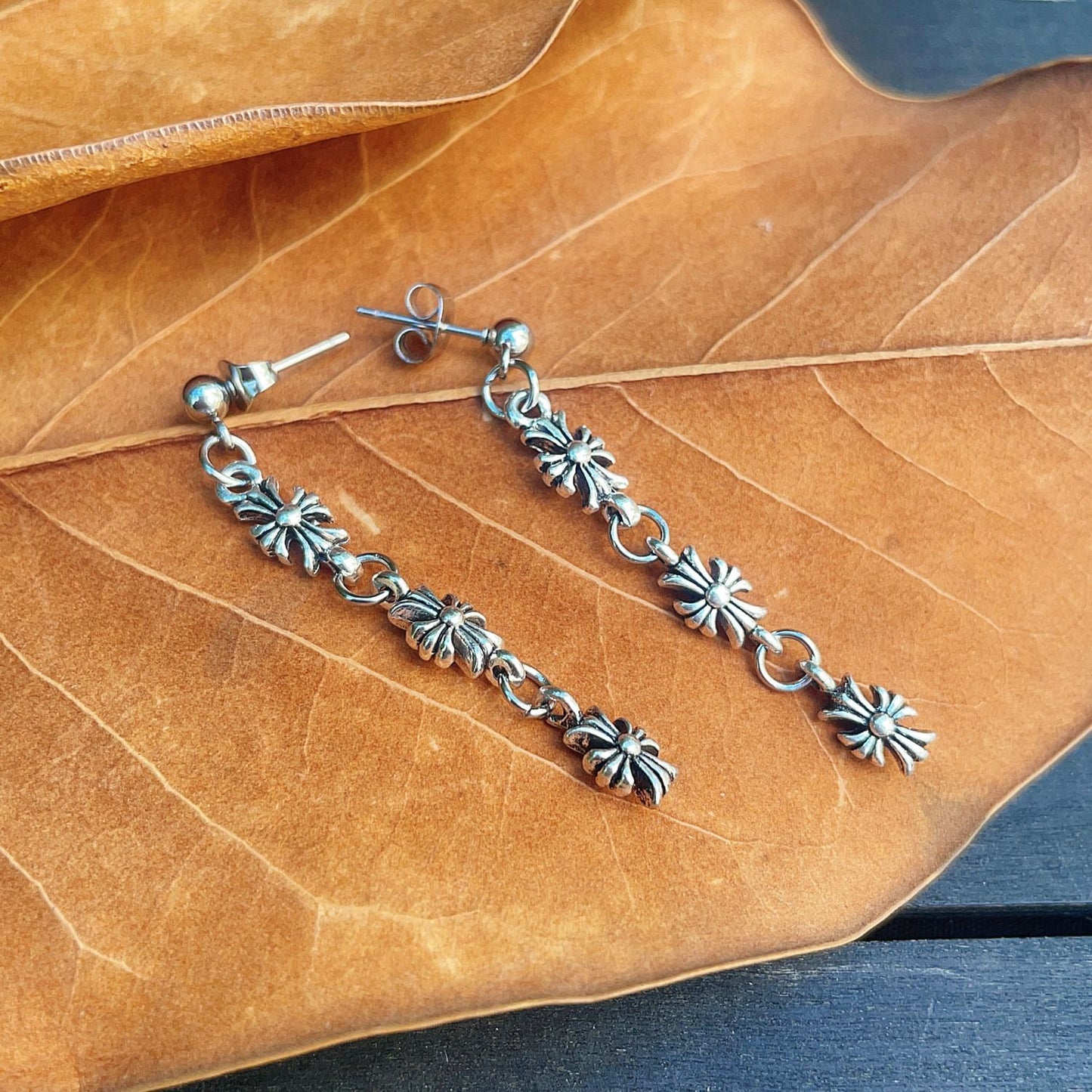 CORTIS MARTIN EARRINGS STAINLESS STEEL